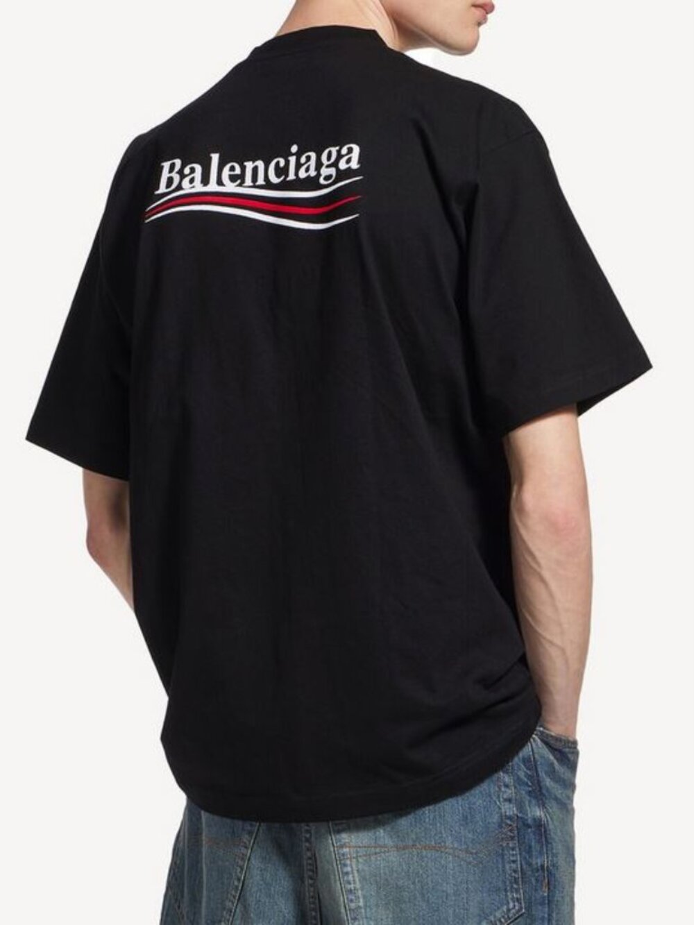 *NEW Balenciaga Embroidered Tshirt Size Large